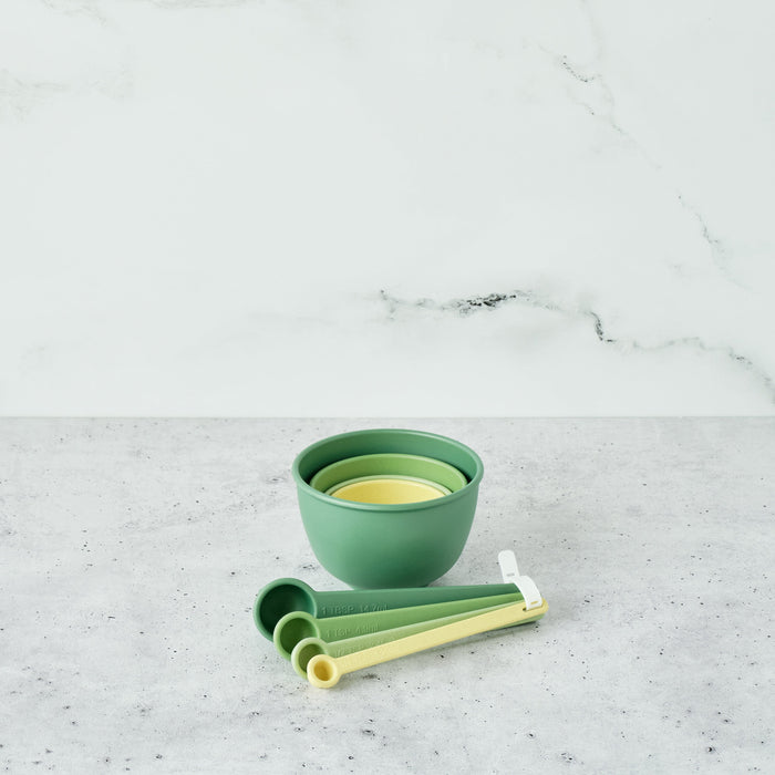 Bamboozle Home Fresh Guacamole by The Kitchn Astrik Measuring Duo Set
