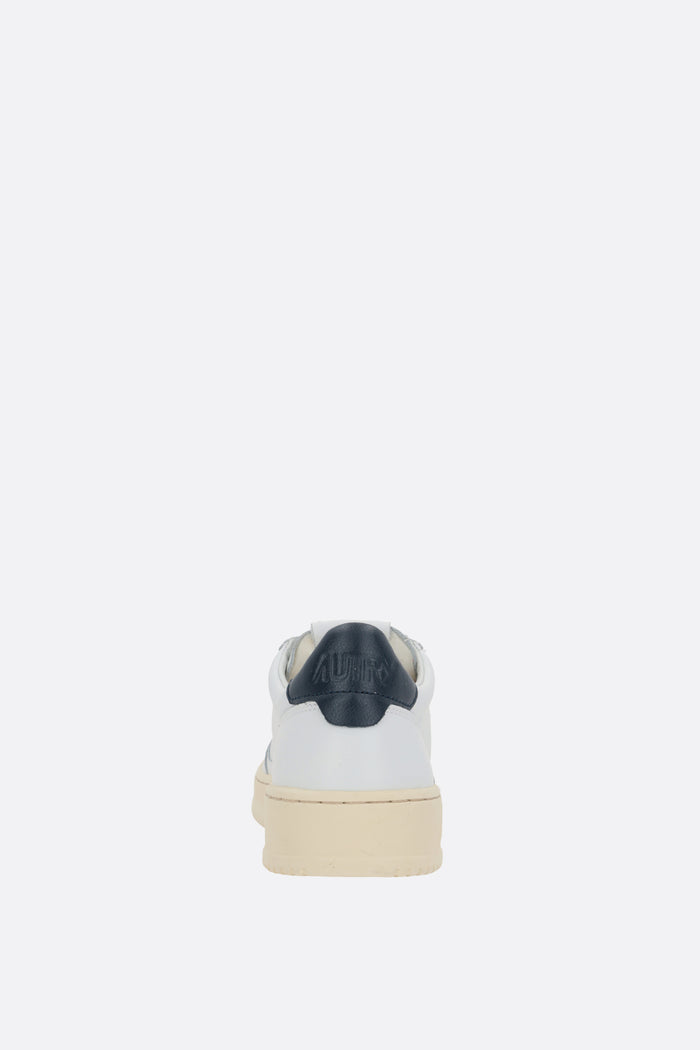 Autry Medalist sneakers in smooth leather