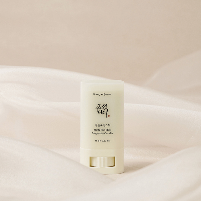 Beauty Of Joseon Matte Sun Stick : Mugwort + Camelia (SPF 50 + PA++++)