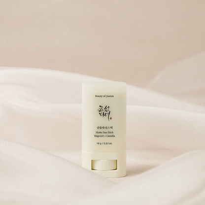 Beauty Of Joseon Matte Sun Stick : Mugwort + Camelia (SPF 50 + PA++++)