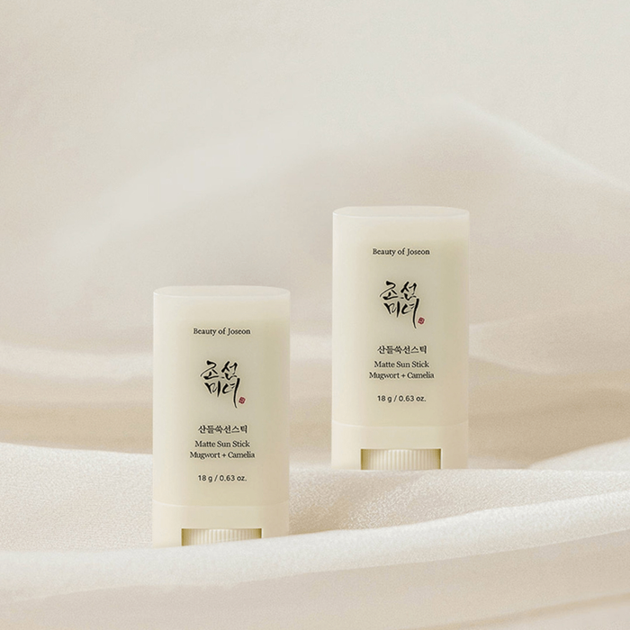 Beauty Of Joseon Matte Sun Stick : Mugwort + Camelia (SPF 50 + PA++++)