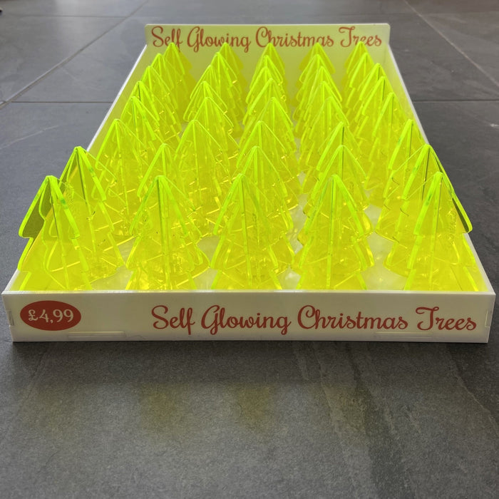 Chris Christmas Trees Sales Display-2
