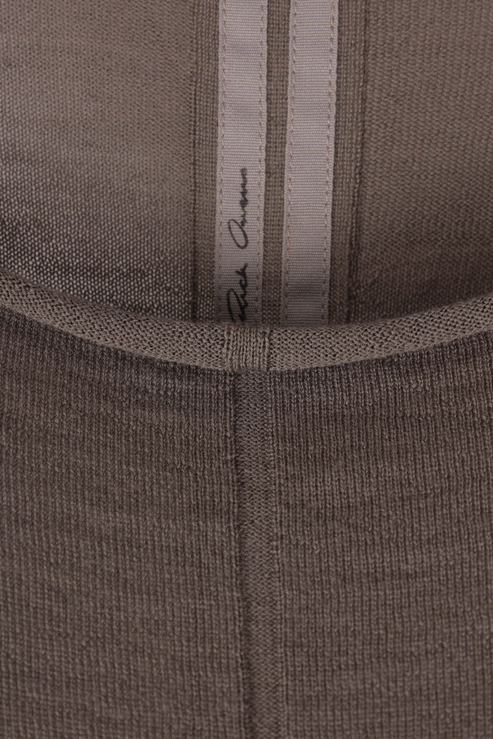 cropped sweater in wool with cut-out