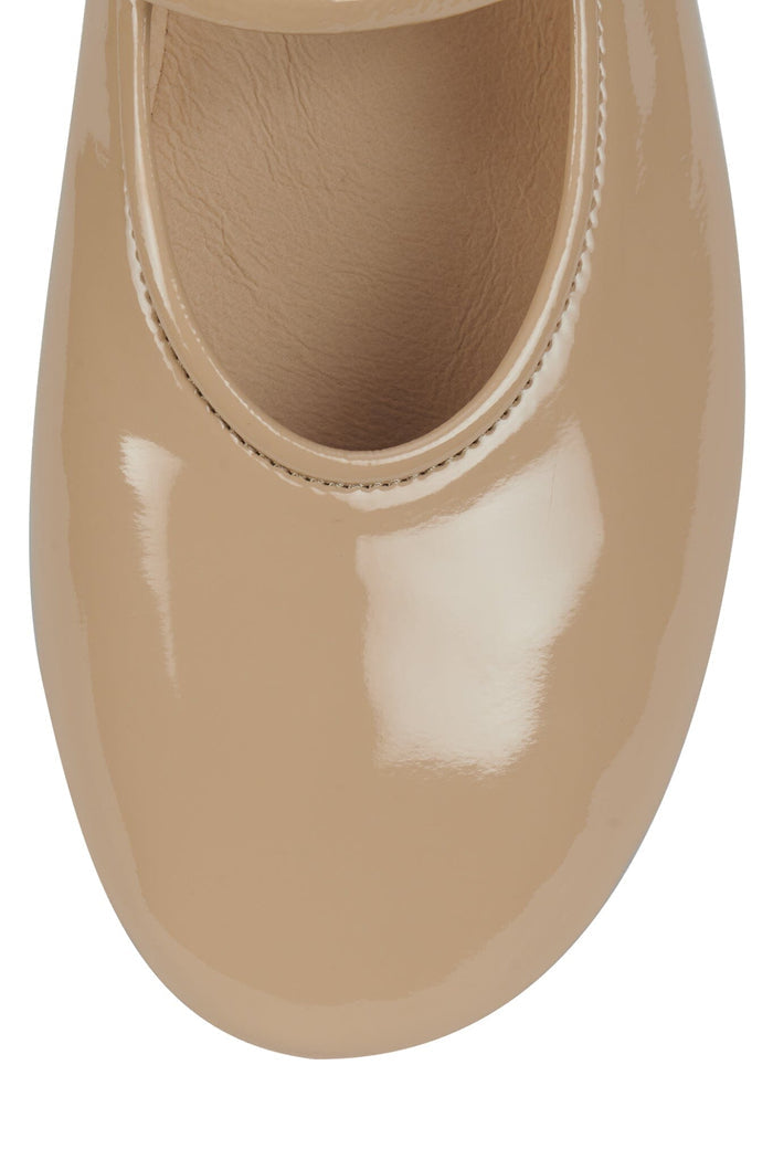 DANCERINA Jeffrey Campbell Flat Beige Patent