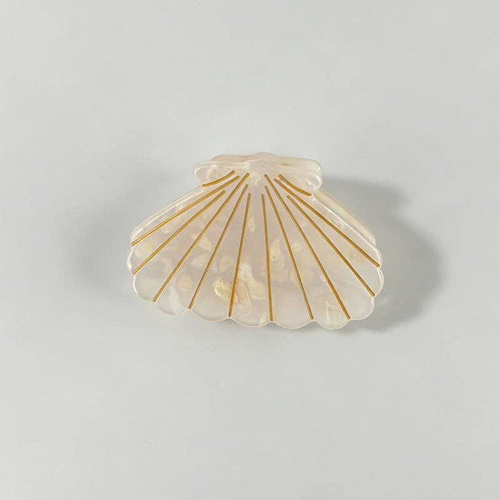 DAYLA Shell Claw Clip for Hair