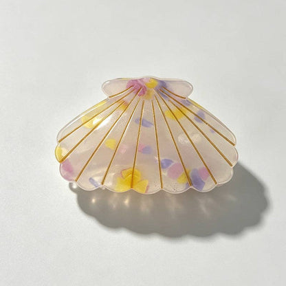 DAYLA Shell Claw Clip for Hair