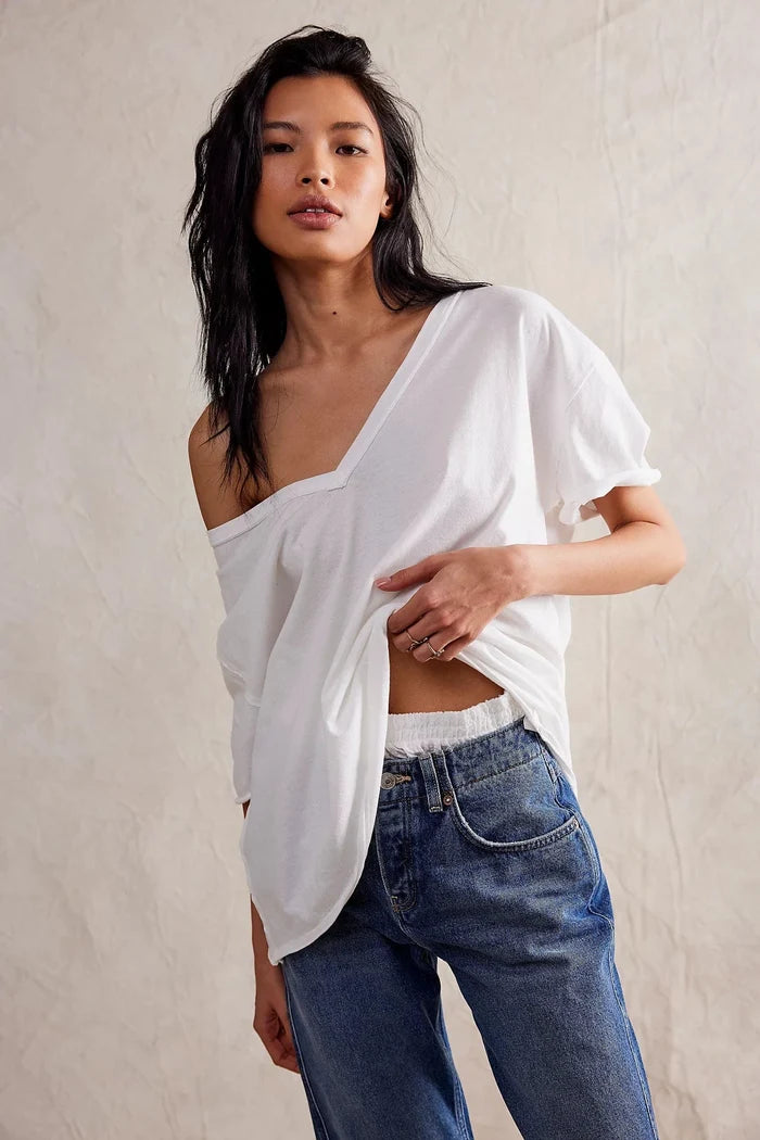 free nina v neck tee