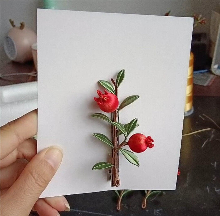Handmade Chanhua Thread-Wrapped Floral Brooch - Red Blossom Accessory