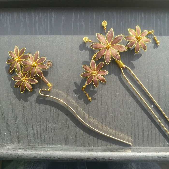 Handmade Ronghua flower hairpin in brown mulberry silk velvet blossoms with gold wire edges and beads on gold prong pin, Chinese hair accessory