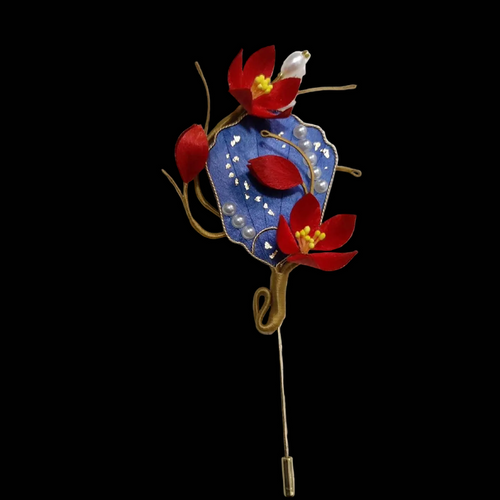 Handmade Ronghua Plum Blossom Fan Brooch - Blue & Red with Pearl