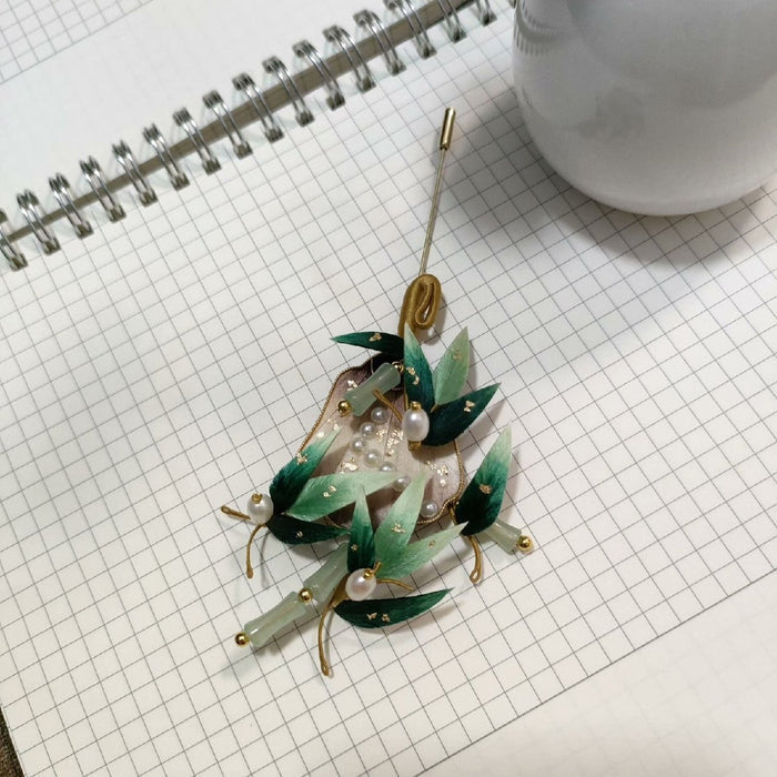 Handmade Ronghua Silk Velvet Bamboo Leaf Fan Brooch