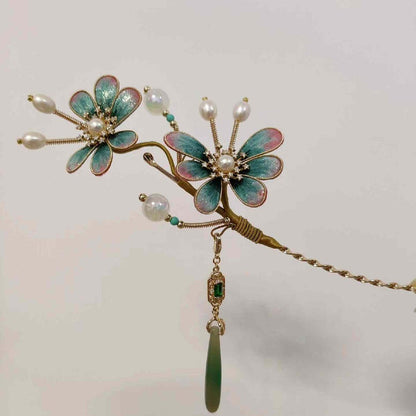 Handmade Ronghua double butterfly velvet flower hairpin with natural mulberry silk, iridescent turquoise petals, pearls, and green jade tassel