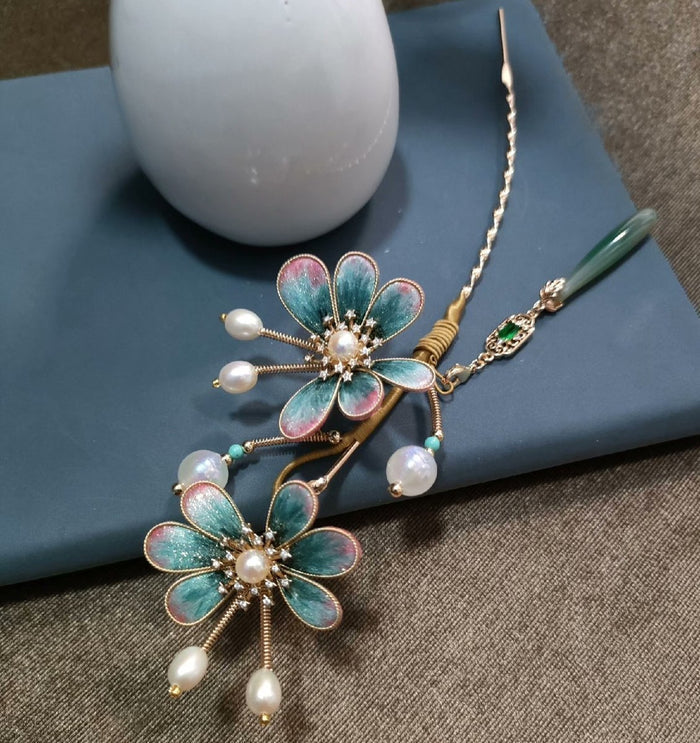 Handmade Ronghua Silk Velvet Double Butterfly Hairpin