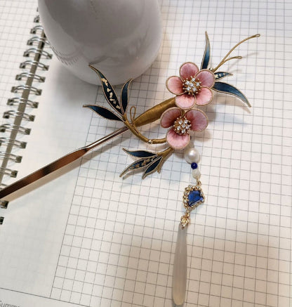 Handmade Ronghua Silk Velvet Pink Plum Blossom Hairpin