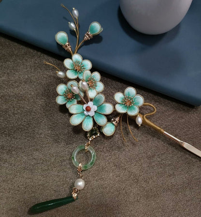 Handmade Ronghua Silk Velvet Plum Blossom Hairpin
