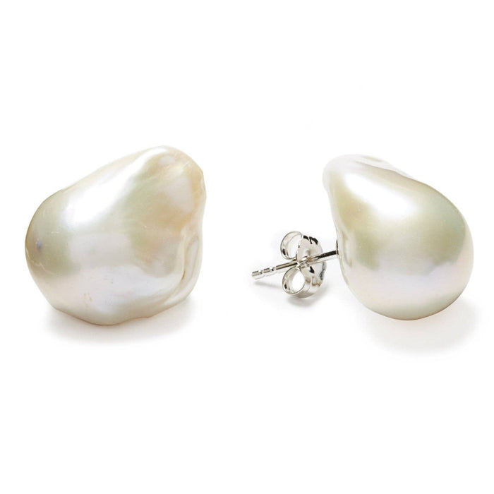 In2 design | White Baroque Stud Earrings