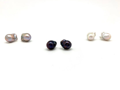 In2 design | White Baroque Stud Earrings