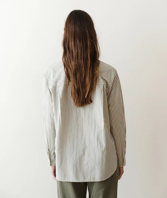 Jane Relaxed Shirt In Cali Poplin Olive Stripe