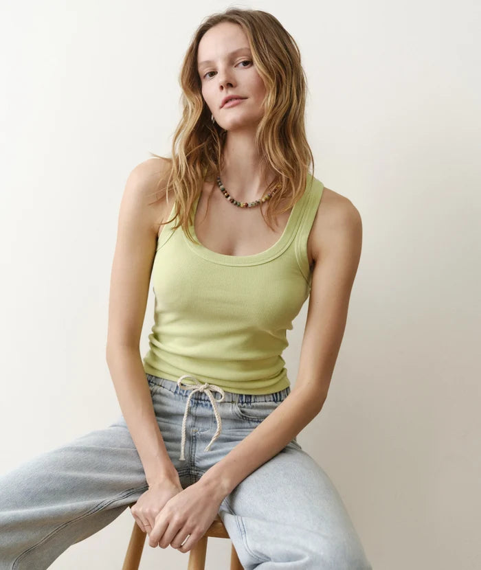 Lexi Rib Scoop Tank Faded Lime