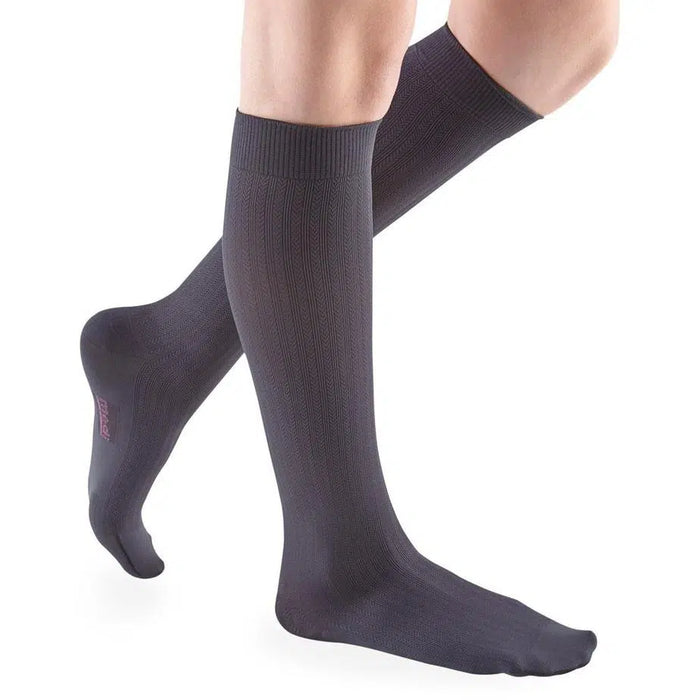 Medi for Women Vitality Knee High 20-30mmHg - Compression Level: Firm 20-30 MmHg - Unisex - Knee
