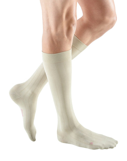Mediven for Men Extra Wide Classic Ribbed Knee High 20-30mmHg - Compression Level: Firm 20-30 MmHg - Male - Knee