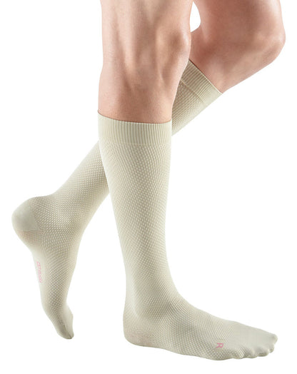 Mediven for Men Select Knee High 20-30mmHg - Compression Level: Firm 20-30 MmHg - Male - Knee