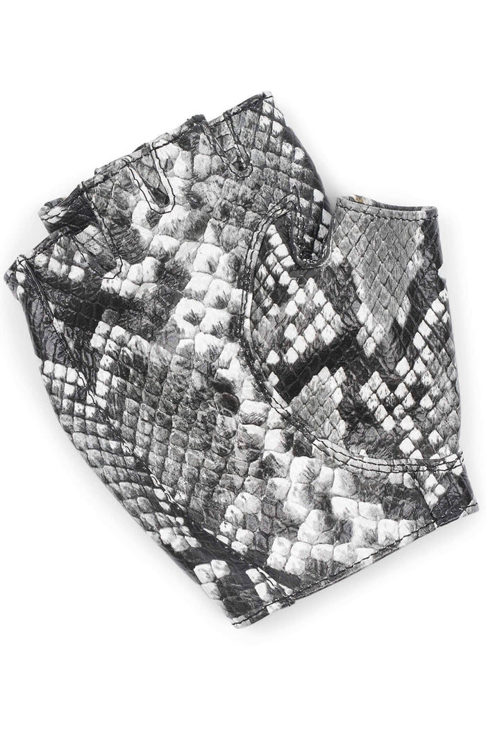 MOTO-MAMI White Grey Python 6