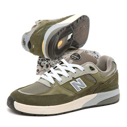 NM933 Andrew Reynolds (Dk. Olive / Lt. Olive) (S)