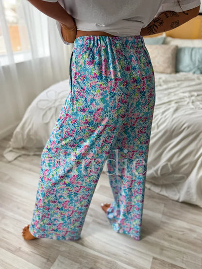 Preorder // Stretchy Lounge Pants in Country Club Bloom// eta 3-4 weeks