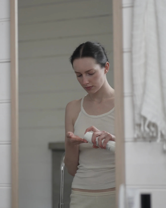 Salus Clarifying Facial Cleansing Milk