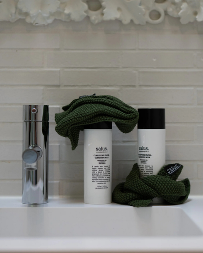 Salus Clarifying Facial Cleansing Milk