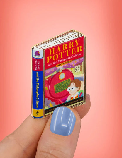 School of magic book Limited edition pin