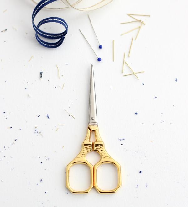 Scissors | studio carta