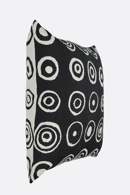 signature circles jacquard pillow