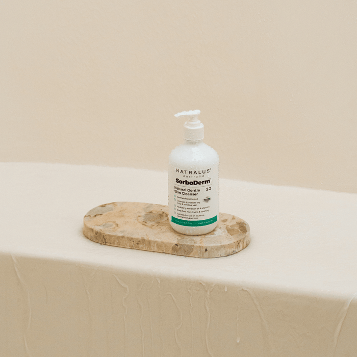 Plant-based gentle skin cleanser – deeply hydrates, soothes irritation & maintains pH balance for all skin types.