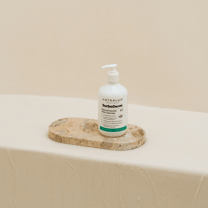 Plant-based gentle skin cleanser – deeply hydrates, soothes irritation & maintains pH balance for all skin types.