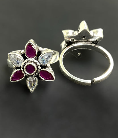 The Kadambini Gemstone Silver Toe-Rings(Red\White)