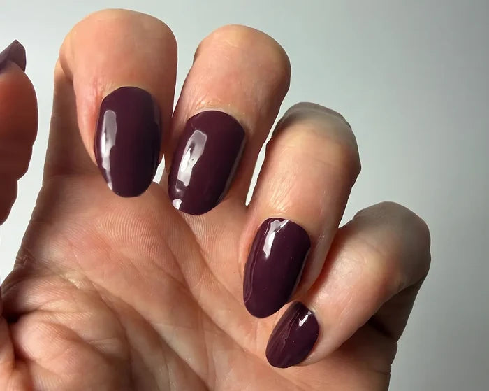 UV-Free Gel Nail Wraps – Eggplant