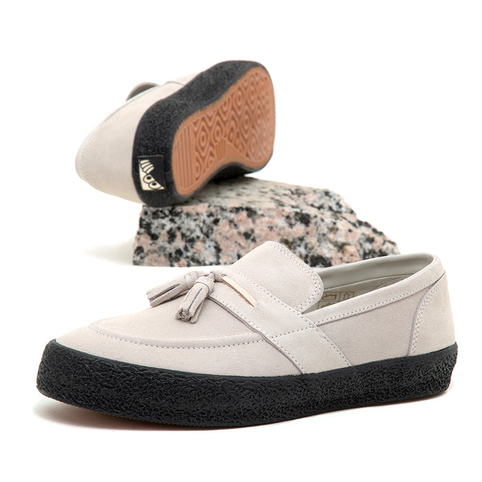 VM005 Loafer (White / Black) (S)