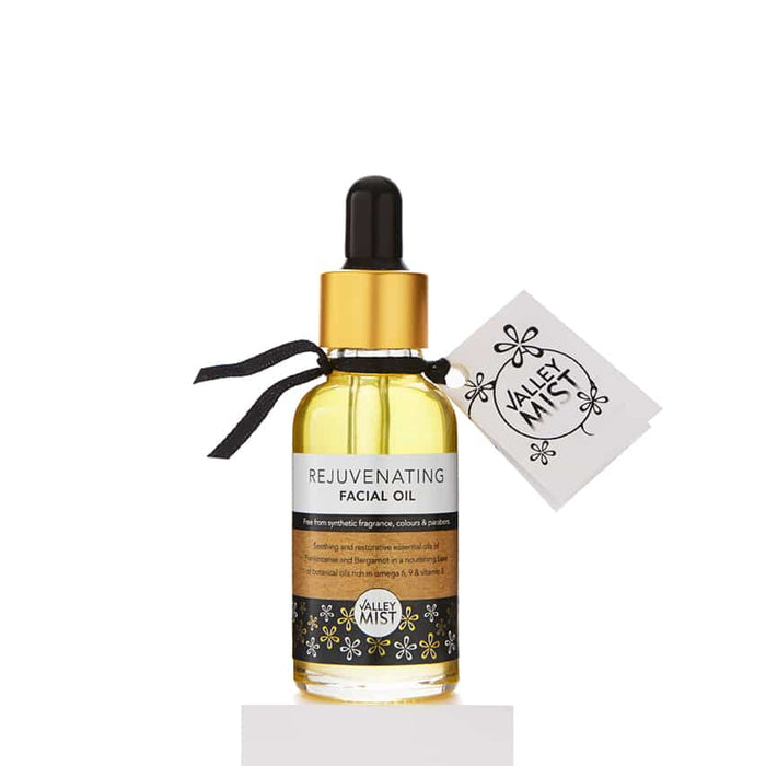 Rejuvenating frankincense facial oil with pipette
