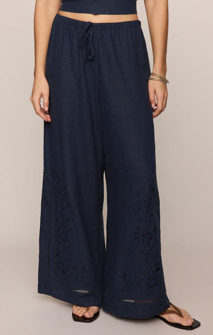 Z Supply Sid Embroidered Woven Pant in Eclipse