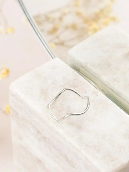 wellthy® Sterling Silver / 5 Zig Zag Ring